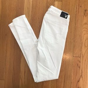 American Eagle white Super Super Stretch jeans